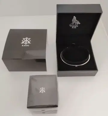 카와무라 카즈마 멘프로 블레스&귀걸이 세트