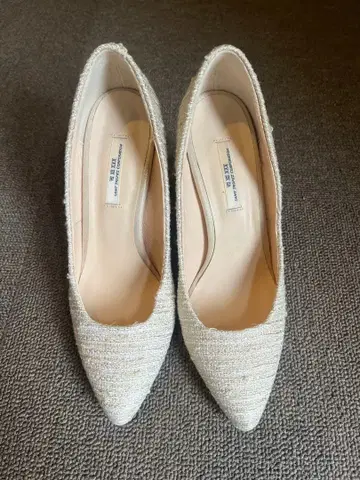 화이트 스틸레토 하이힐 약 8cm