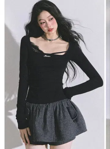 UrbanSheek 레이스 롱 슬리브 T셔츠