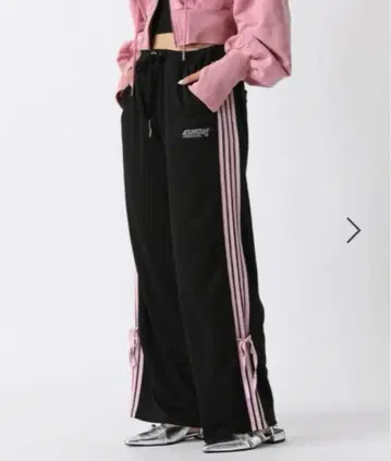 PAGEBOY 쿠로미 리본 라인 팬츠