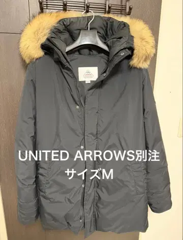 유나이티드 애로우즈 별주 피레넥스 다운 자켓 안시