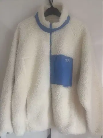 하뉴 유즈루 GIFT 굿즈 보아 블루종 새상품급 M 사이즈