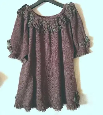 아틀리에 마리코 플라워 모티브 니트 브라운