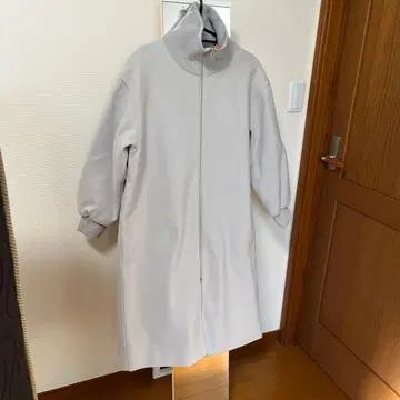 하이넥 롱 코트