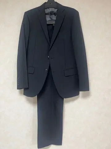 [ 새상품급 ] 블랙스 비즈니스 정장 2버튼 A6 사이즈