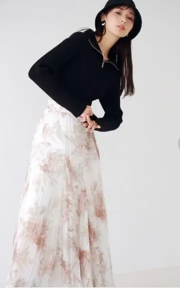 스나이델 SNIDEL 와셔 프린트 스커트