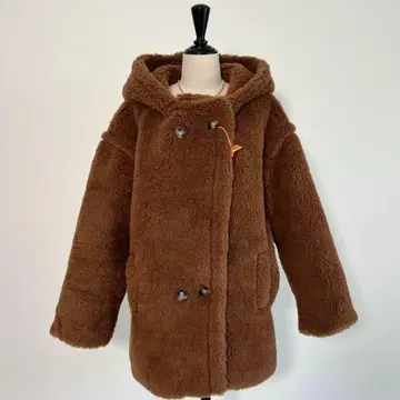 미사용 새상품 베어 후드 부착 미디엄 기장 코트