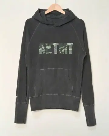 TMT x AKM 풀오버 후드티 [ 키스마이 후지가야 착용 ]