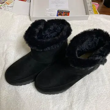 블랙 퍼 스웨이드 워크 부츠