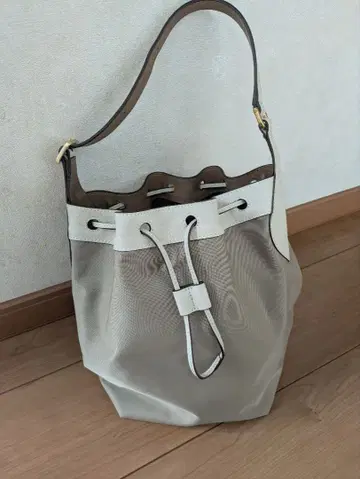 ORSETTO 베이지 복조리형 숄더백