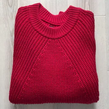 바토너 batoner 시그니처 크루넥 니트 빨간색