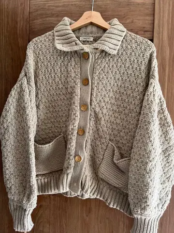 studio CLIP 베이지 가디건