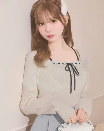 미셸 마카롱 리본 리브 니트탑 화이트 XS