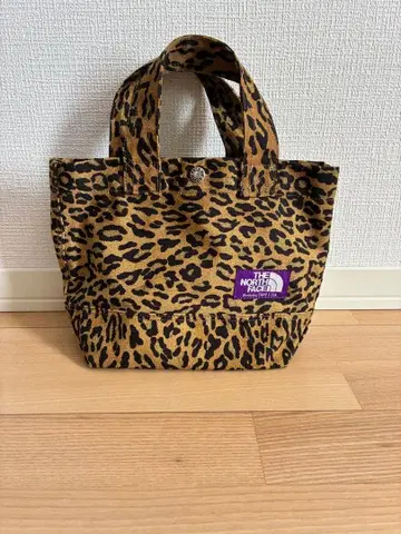 THE NORTH FACE 레오파드 무늬 토트백