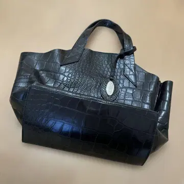 [ 새상품급 ] FURLA 블랙 가죽 핸드백