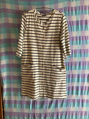 DEEP BLUE 스트라이프 패턴 반소매 가디건