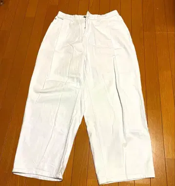 화이트 코튼 와이드 팬츠