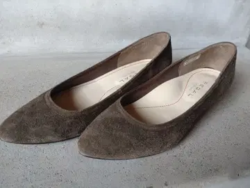 REGAL 스웨이드 펌프스 카키 23