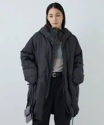 Chaos(카오스) REMI RELIEF 별주 롱 다운