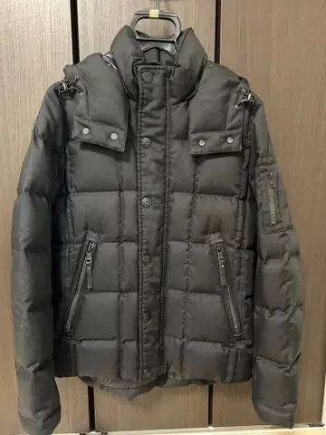 나노 유니버스 니시카와 다운 자켓