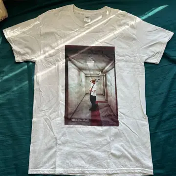 cinema staff T셔츠 화이트 이이다 미즈키