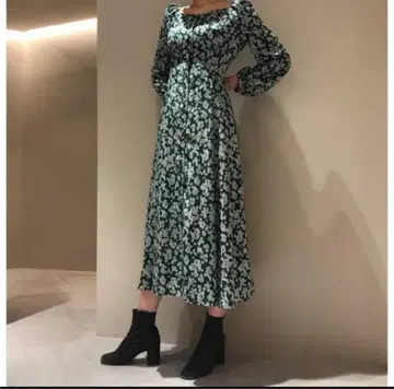 프레이 아이디 FRAY I.D 퍼프 슬리브 롱 원피스