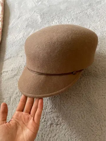 Ca4la 울 베이지 헌팅 캡