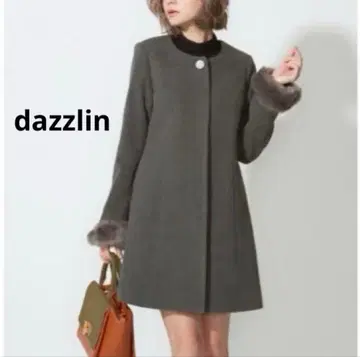 dazzlin 그레이 A라인 코트