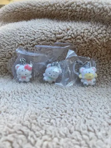 산리오 캐릭터즈 메지루시 액세서리 후와후와 스노우 3개 세트