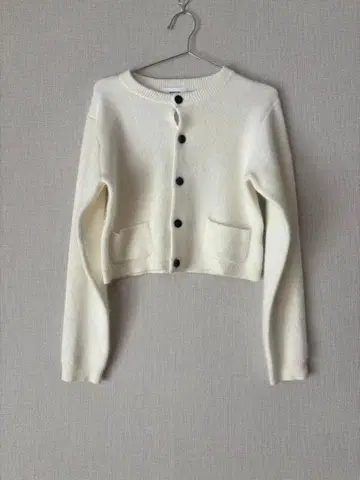 MIESROHE 샤기 컴팩트 가디건