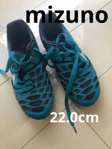 배송비 포함 22cm 미즈노 스카이블루 축구 스파이크 이그니타스