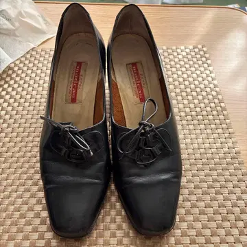 블랙 가죽 하이힐 리본 포함 마드라스 23cm