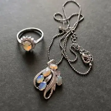 레트로 오팔 펜던트와 반지 세트 판매