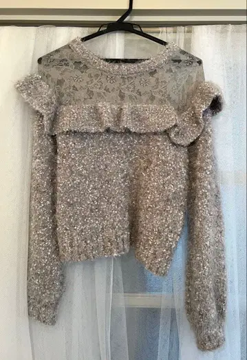 w closet 프릴 니트