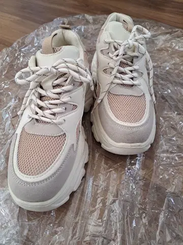 캐주얼 통굽 스니커즈 베이지