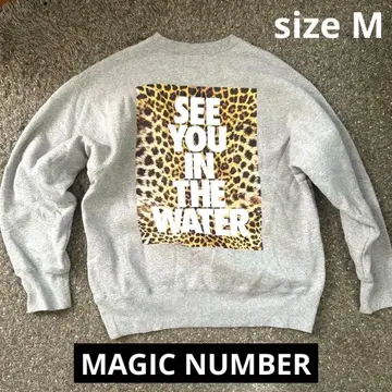 MAGIC NUMBER 레오파드 무늬 맨투맨 sizeM