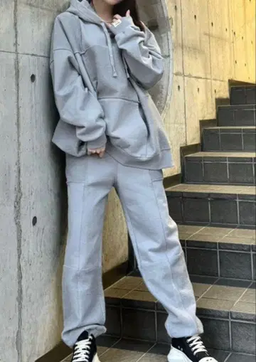 RESEXXY 그레이 셋업 M 사이즈