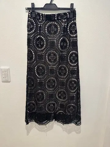 블랙 레이스 롱 스커트