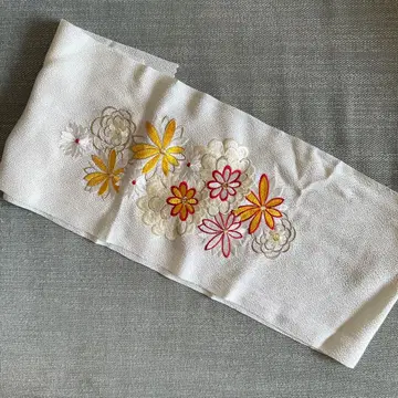 후리후 꽃무늬 자수 장식용 깃