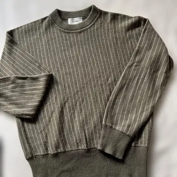 CLANE 올리브 그린 스트라이프 니트 스웨터
