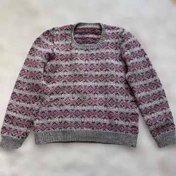 기하학 패턴 긴팔 니트 스웨터 그레이