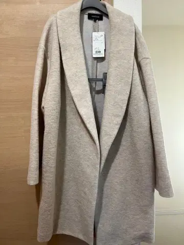 미사용 새상품 택 포함 UNTITLED 롱 코트 44/3L