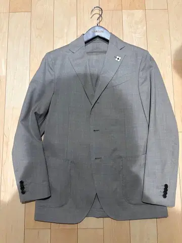 라르디니 패커블 이지웨어 수트