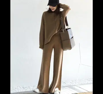 브라운 니트 셋업 하이넥