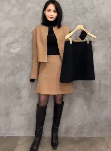 아뉴앙스 울 더블 크로스 미니 스커트 카멜