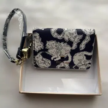 PAUL & JOE 고양이 패턴 패스 케이스