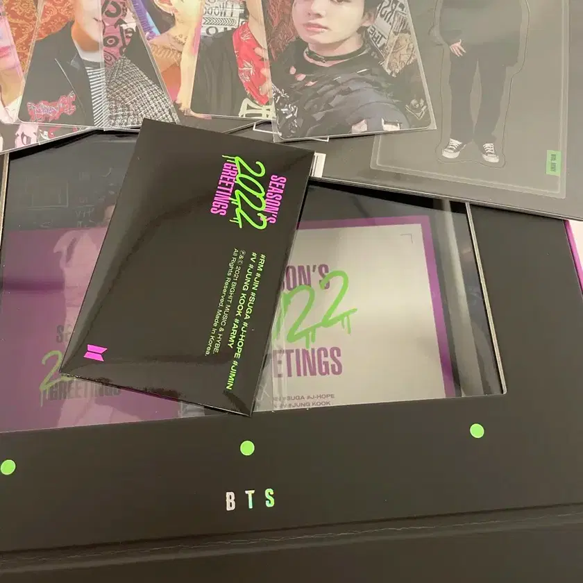 BTS Bangtan BTS 2022 seasons greetings season's greetings bts on