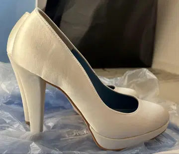 BENIR 12cm 새틴 클로즈 토 화이트