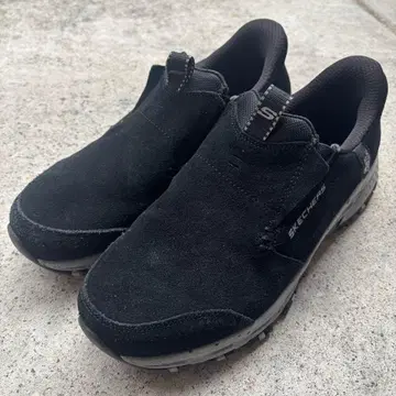 스케쳐스 슬립인즈 HILLCREST CEDAR ROOT 블랙