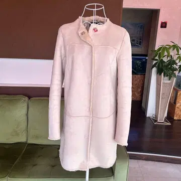 ARMANI JEANS 무스탕 코트